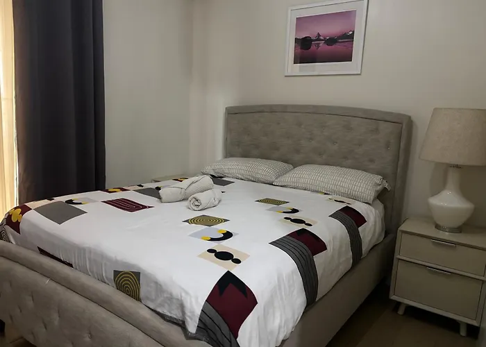 Hotel Family Suite-150newport Boulevard Southwing 4*